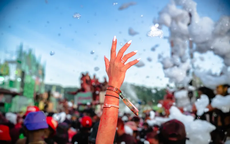 Le public réuni pour un concert à Trinidad