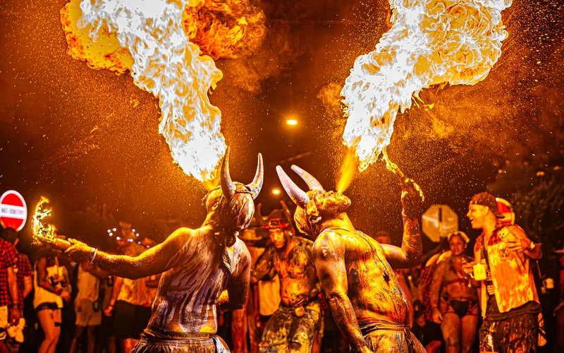 L’énergie collective d’une fête à Trinidad